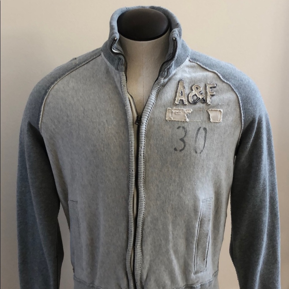 Abercrombie & Fitch Vintage sweatshirt.